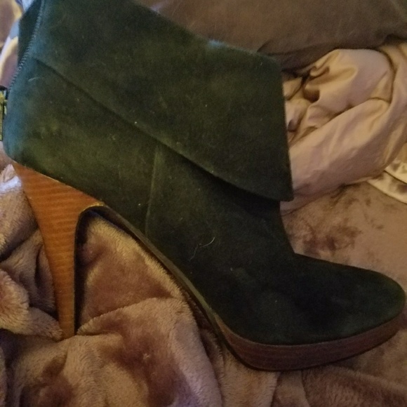 Steve Madden Black Suede Platform Bootie - Picture 2 of 8